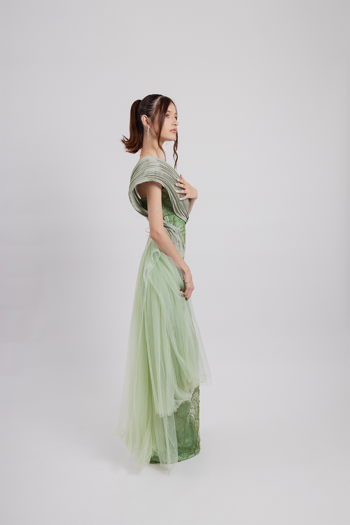 ESCENA III. Vestido Roots